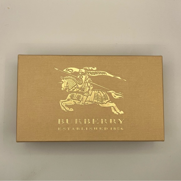 CLASSIC BURGUNDY RED BURBERRY WALLET - Picture 13 of 14